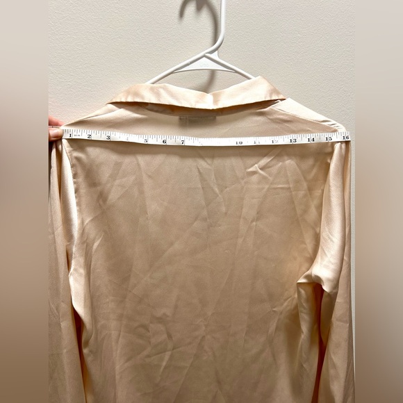 ASOS DESIGN relaxed satin long sleeve shirt - Picture 8 of 9